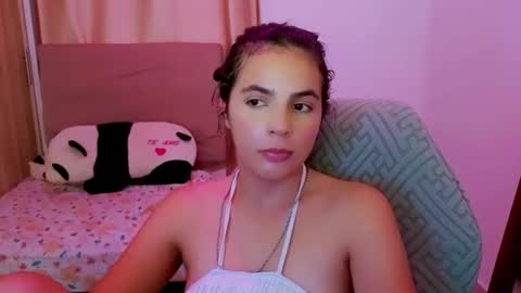 agnes online show from May 12, 6:36 pm
