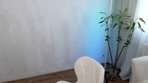 Eli online show from May 16, 9:01 am