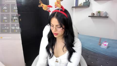 Eliie online show from December 25, 4:33 am