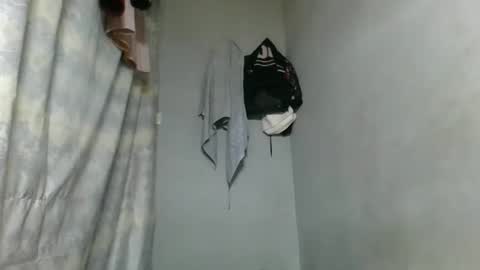 elina981 online show from February 7, 8:07 am