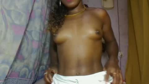 elina981 online show from May 5, 3:48 pm