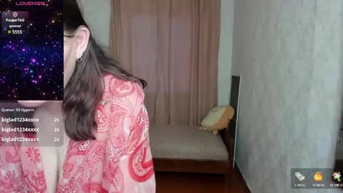 Snapshot of elis_gabbi chatting on March 10, 10:18 am Elis online show from March 10, 10:18 am
