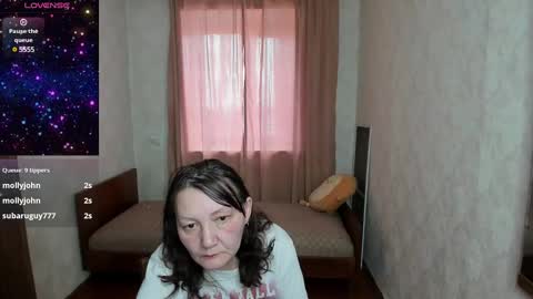 Snapshot of elis_gabbi chatting on March 9, 3:54 am Elis online show from March 9, 3:54 am