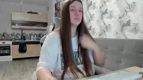 Aletta Oushen online show from November 26, 10:38 am