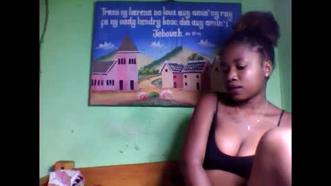 elisabeth2525 online show from February 9, 2:28 am