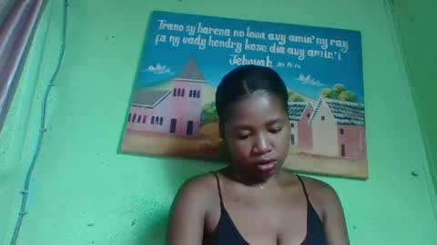 elisabeth2525 online show from January 9, 3:58 am