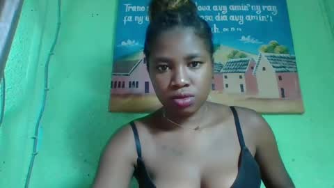 elisabeth2525 online show from January 4, 2:25 pm