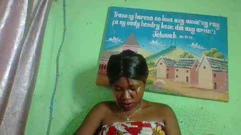 elisabeth2525 online show from January 20, 1:42 pm
