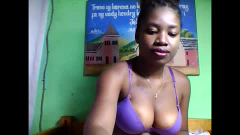 elisabeth2525 online show from February 10, 5:14 am