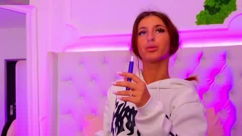 ElisaCharm online show from May 19, 3:57 am