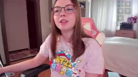 Elise    online show from February 15, 8:54 am
