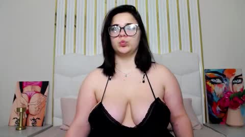 Eliss online show from September 16, 5:04 am