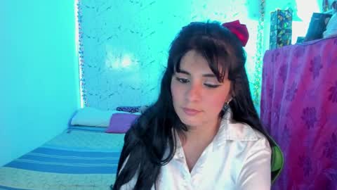 E L I S S A online show from October 26, 2:40 am