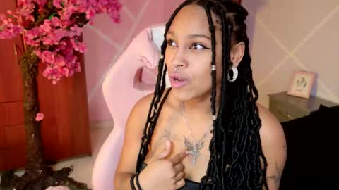 elit noa online show from October 7, 7:51 pm