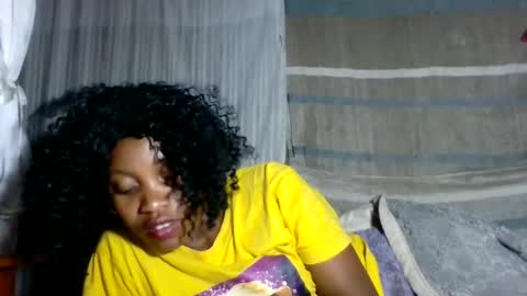 elita12010 online show from June 19, 8:23 pm