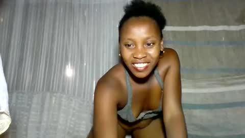 elita12010 online show from May 18, 6:41 am