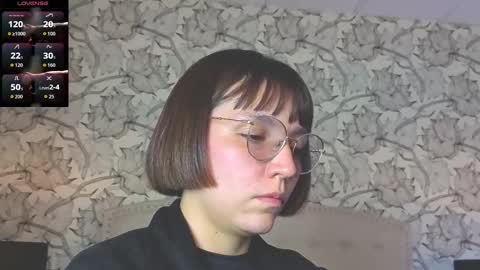 Eliza online show from March 28, 7:24 pm