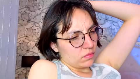 Eliza online show from May 15, 8:11 pm