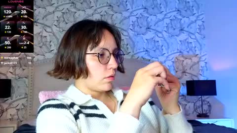 Eliza online show from May 13, 8:03 pm