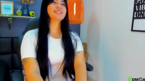 eliza_pink24 online show from February 3, 2:53 am