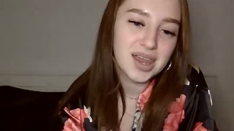 Elizabet 18 online show from February 24, 5:41 am