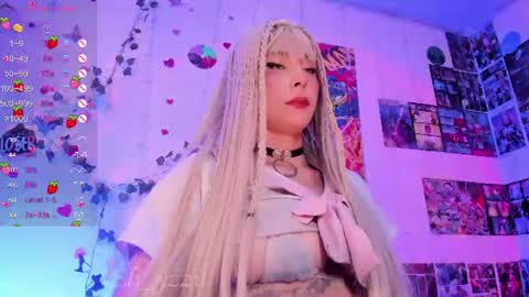    Independent Model online show from June 17, 10:22 pm