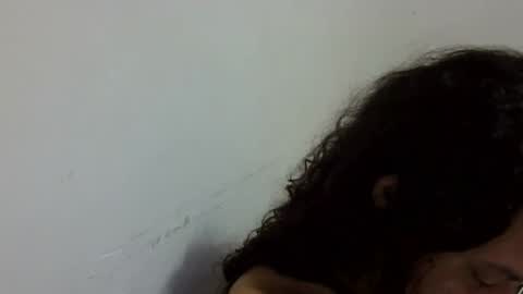 Elizabeth Martinez  online show from May 22, 7:01 pm