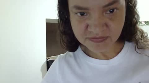 Elizabeth Martinez  online show from May 3, 4:21 pm