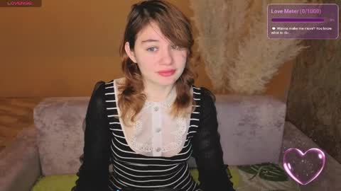 Elizabeth online show from May 19, 1:56 am