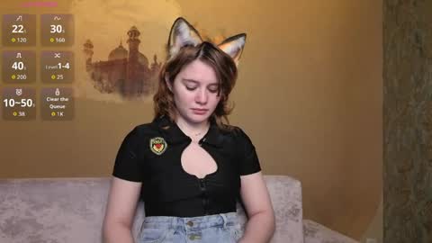 Elizabeth online show from April 14, 9:31 am