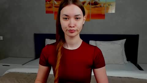 Elizabeth online show from March 6, 3:34 am