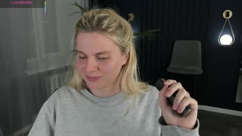 Snapshot of elizabethmad chatting on September 11, 9:59 pm elizabethmad online show from September 11, 9:59 pm
