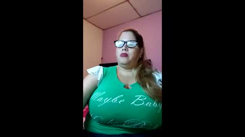 Elizabeth online show from May 16, 10:36 am
