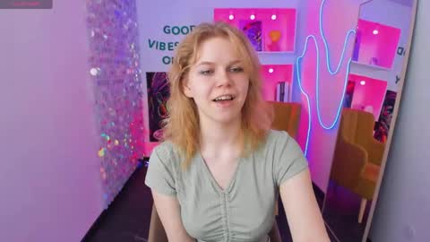 Elizabeth online show from April 29, 5:30 pm