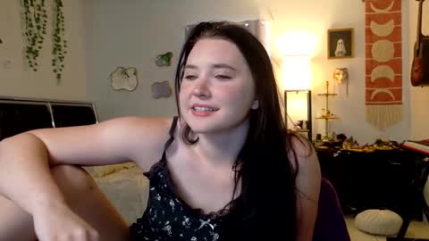Eliza online show from September 18, 12:58 pm