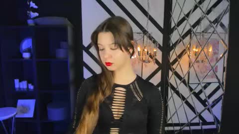 Eliza online show from November 21, 5:31 am