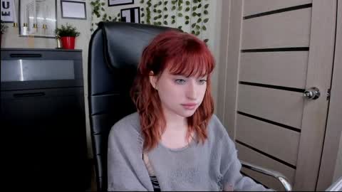 Eliza online show from March 26, 11:17 pm