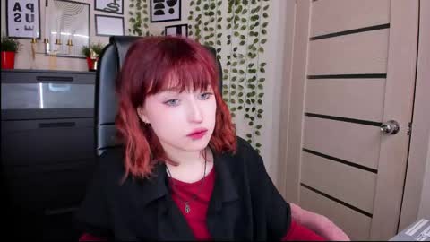 Eliza online show from May 12, 11:22 pm