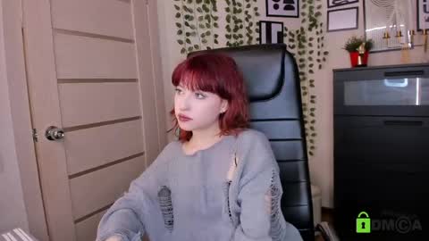 Eliza online show from May 15, 10:45 pm