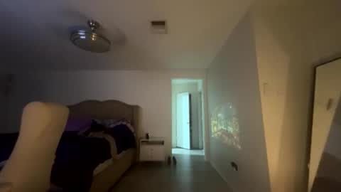 ella_ella_ella_ay online show from November 26, 4:35 am