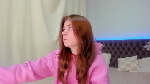 Ella Mayers online show from March 2, 9:41 pm