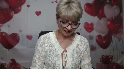 EllaBonito online show from April 30, 5:45 am