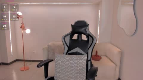 EllaClark online show from October 10, 10:14 pm