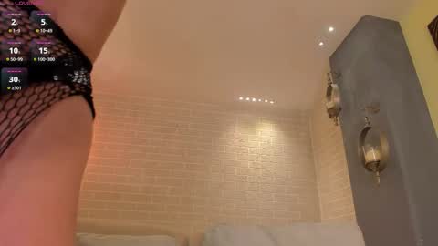 EllaClark online show from October 8, 10:03 pm