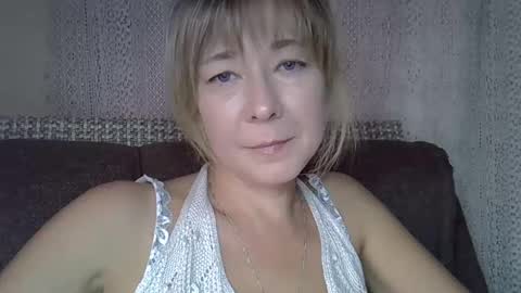 ellajohnsonx online show from October 12, 4:20 pm