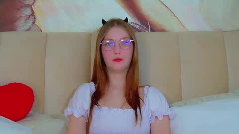 EllenBush online show from November 10, 5:41 pm