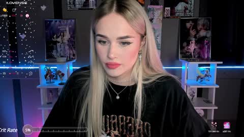 Maria online show from December 10, 5:55 pm