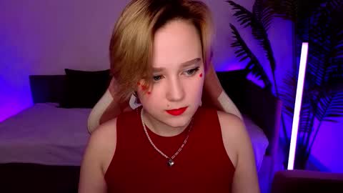 Ellie online show from February 10, 8:17 am