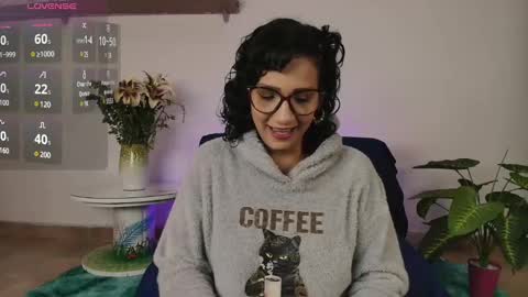 elliee1 online show from January 26, 1:15 pm