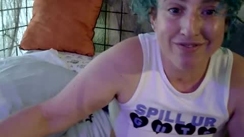Elliohh online show from May 22, 4:27 pm